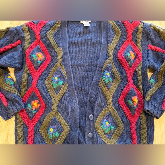 Vintage 1980s JL Plum Women's Vibrant Knit Cardigan large - Picture 3 of 9
